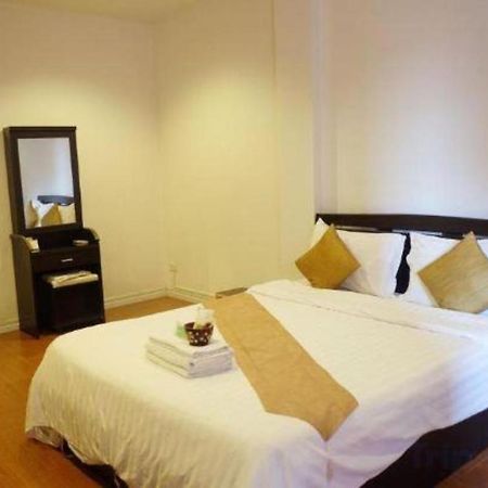 โอโย 1089 บ้านโบราณ กรุงเทพมหานคร ภายนอก รูปภาพ